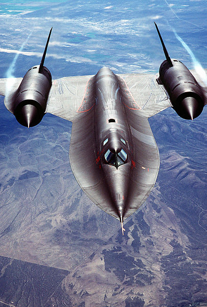 405px-Front_view_of_an_SR-71A.jpg